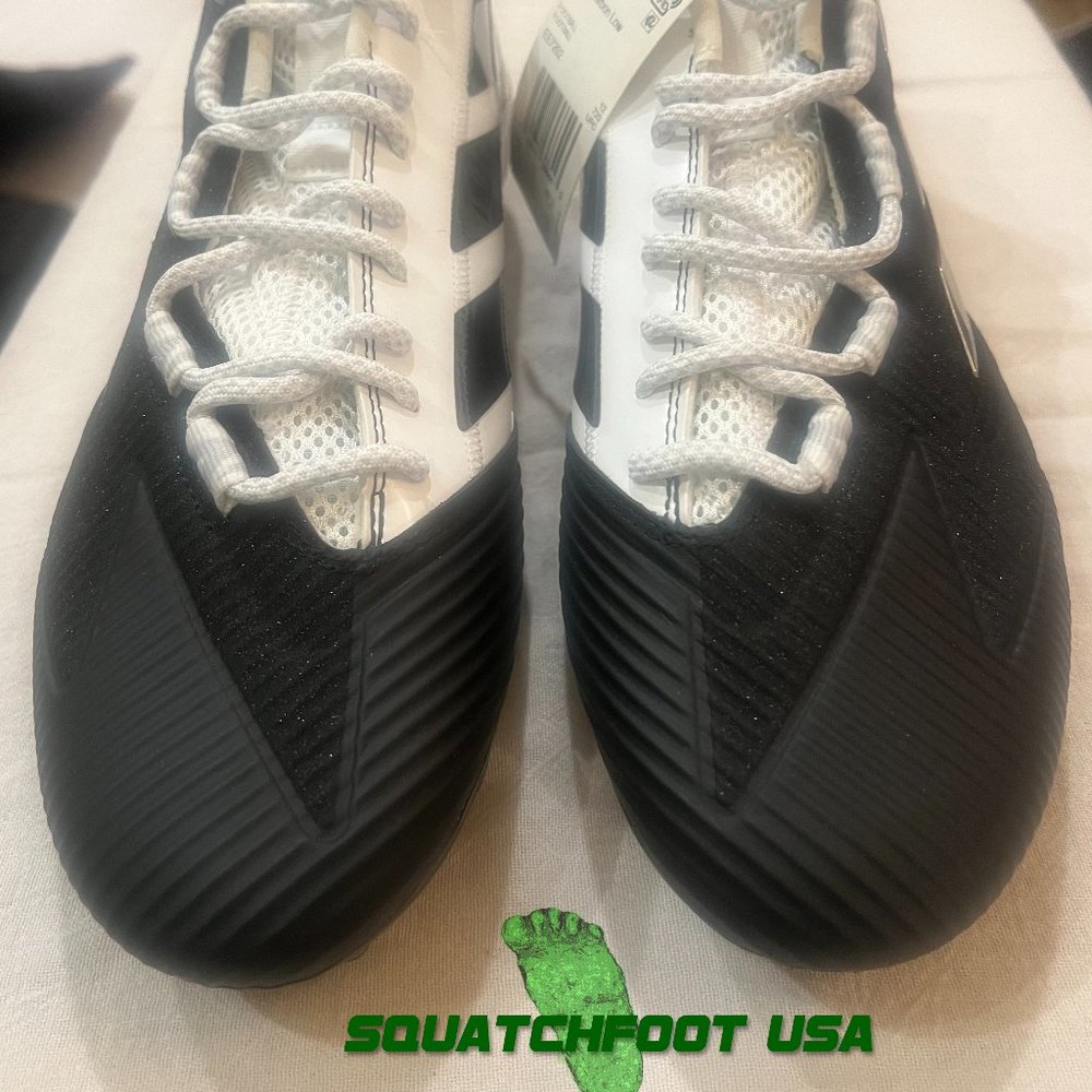 Adidas Mens Freak Carbon Low Football Cleats, Black/White EE7202 Size 12.5